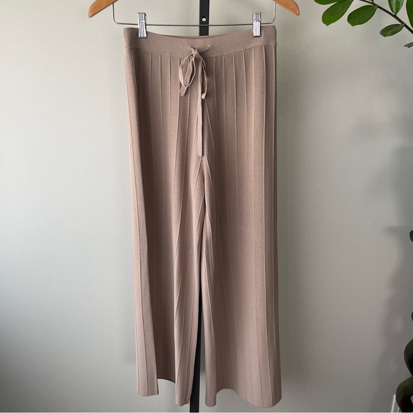 Joseph Ribkoff Wide Leg Pleated Tan Pull On Cropped Pant High Rise Size Small - Picture 7 of 8